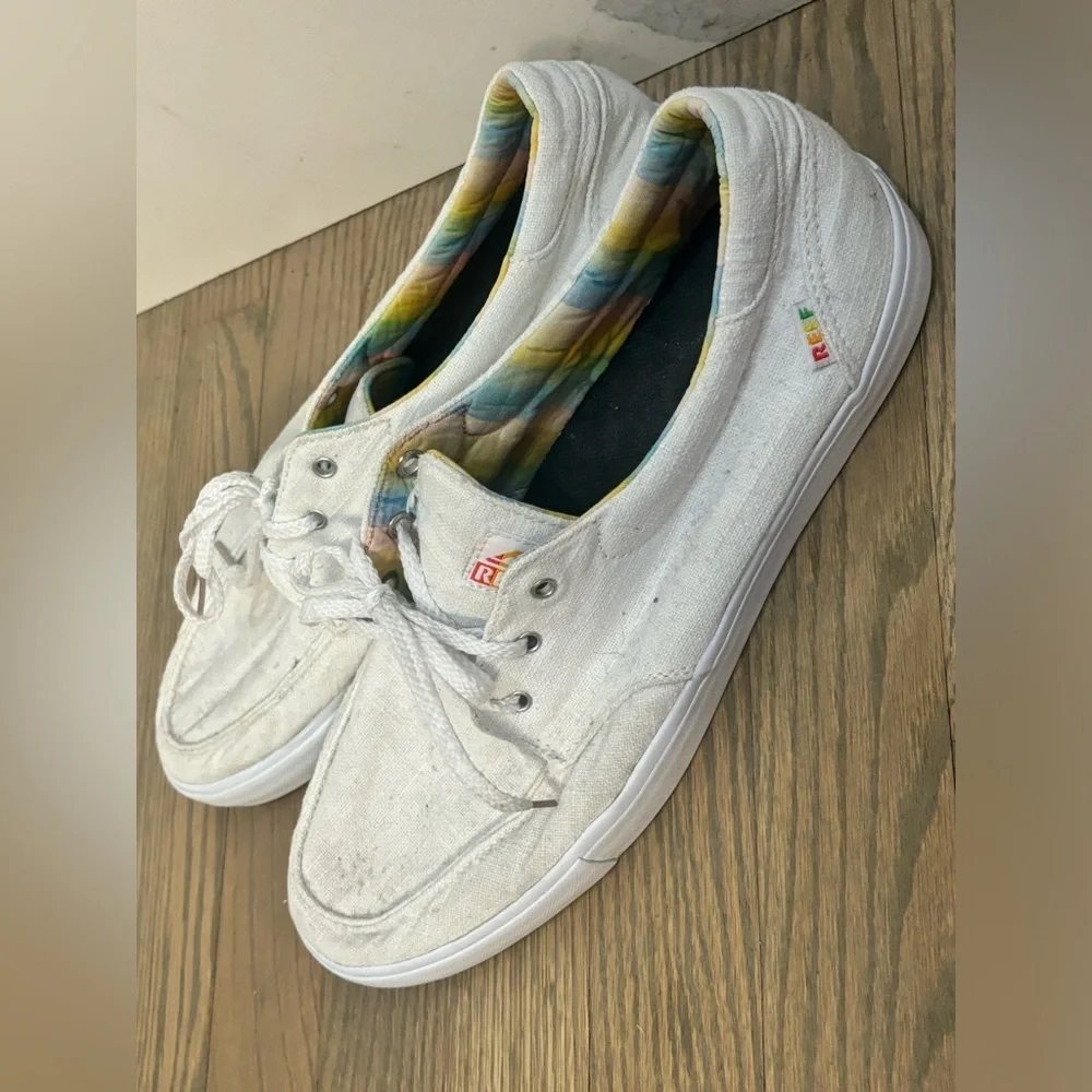 white Reef Deckhand 3 TX shoes rainbow men’s size 10